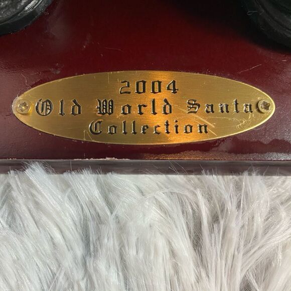 Old World Santa Collection 2004 Fishing Santa - Picture 4 of 6